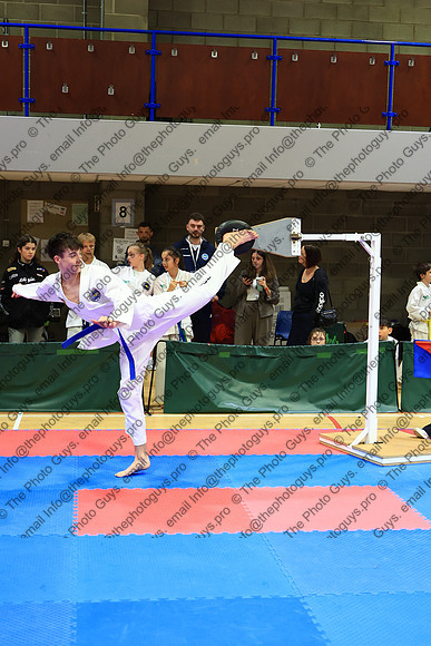 10669