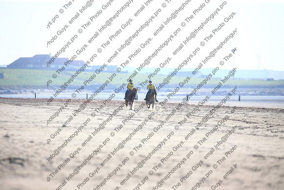 2092